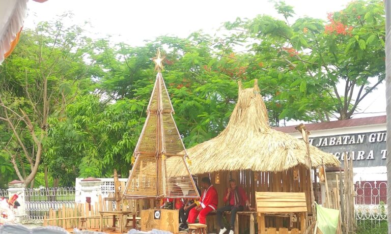Parade Santa Klaus 2025 Kanwil Ditjen Imigrasi NTT