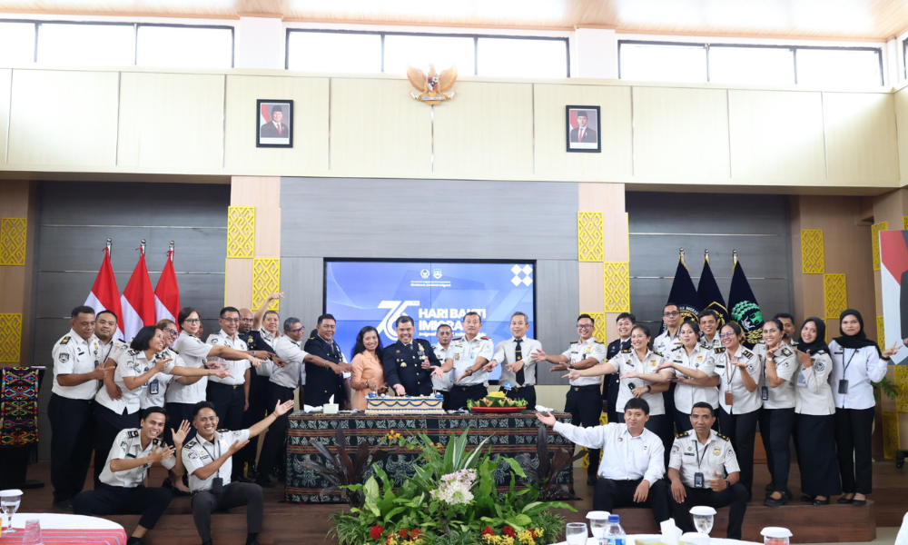 Cover HBI ke 76 Kemenimipas Kanwil Ditjen Imigrasi NTT