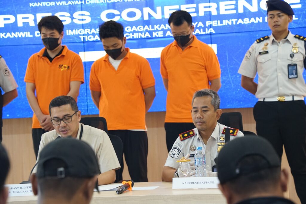 Tiga WNA China Ilegal Di NTT Ditangkap Kanwil Ditjen Imigrasi NTT
