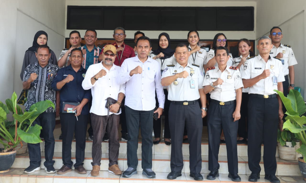 Cover Kunjungan Kanwil Ditjen Imigrasi NTT ke Bupati Flores Timur