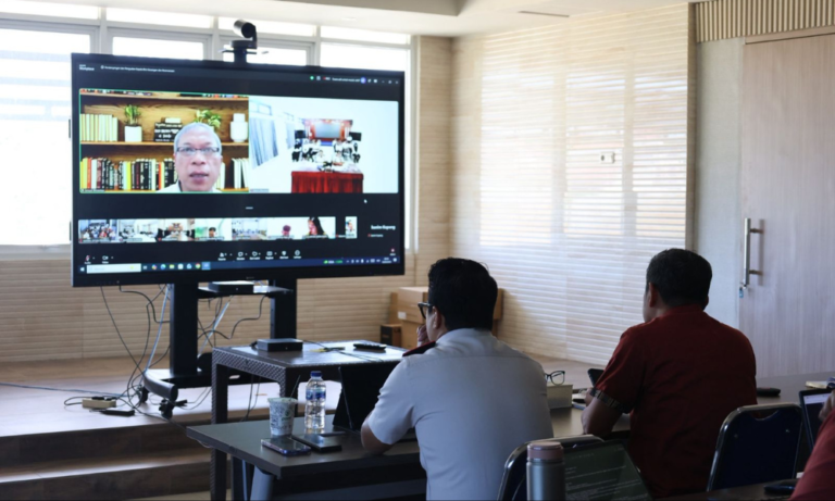 Cover Pengarahan Karo Renkeu pada Kanwil Ditjen Imigrasi NTT