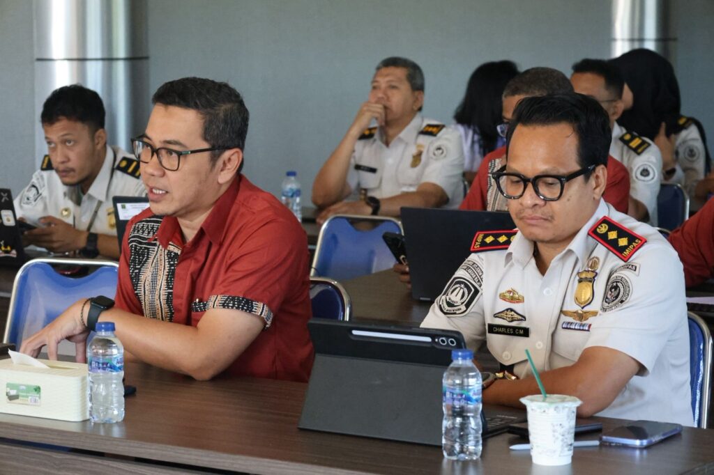 Kakanwil Ditjen Imigrasi NTT dan Kakanim Kupang
