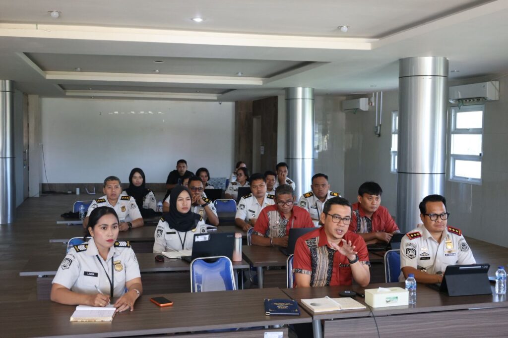 Kanwil Ditjen Imigrasi NTT Mengikuti Pengarahan Karo Renkeu