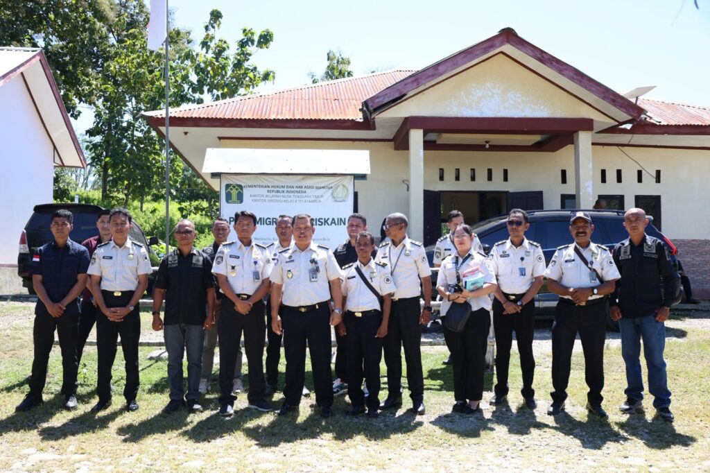 Tim Kanwil Ditjen Imigrasi NTT Melakukan Bindalwasnis