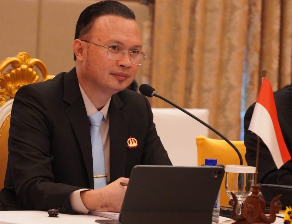 Hendarsam Kemenimipas