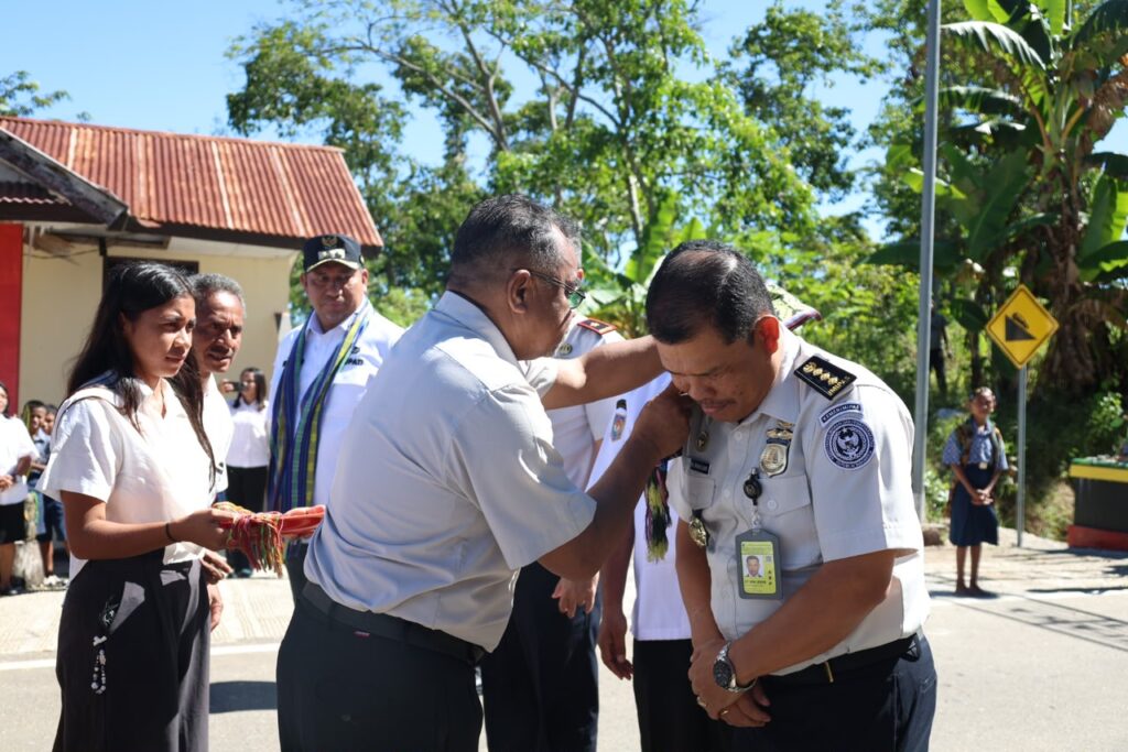 Sambutan untuk KabagTUM Kanwil Ditjen Imigrasi NTT