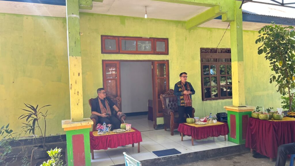 Wabup Alor dan Kakanwil Ditjen Imigrasi NTT