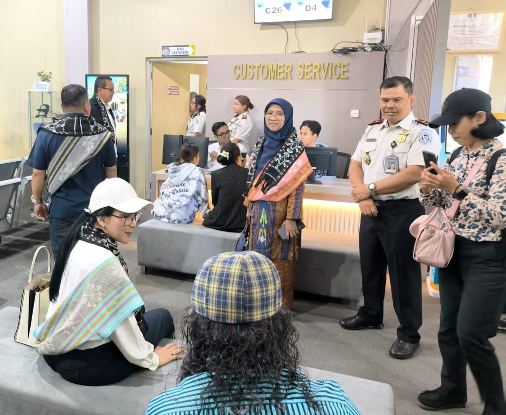 Komisi XIII DPR RI Di Kanwil Ditjen Imigrasi NTT