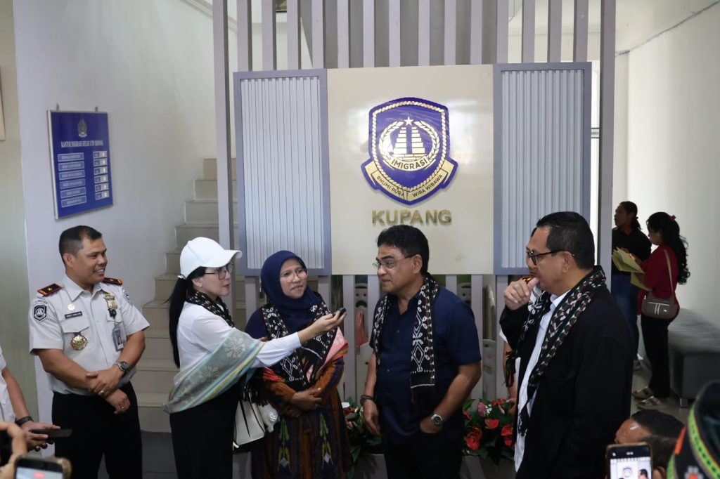 Komisi XIII DPR RI Di Kanwil Ditjen Imigrasi NTT