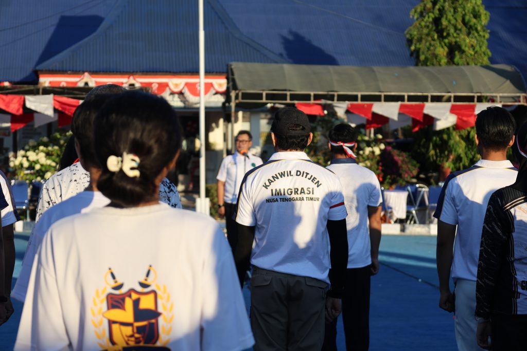 Apel Kanwil Ditjen Imigrasi NTT dalam Fun Walk HUT RI Ke 81