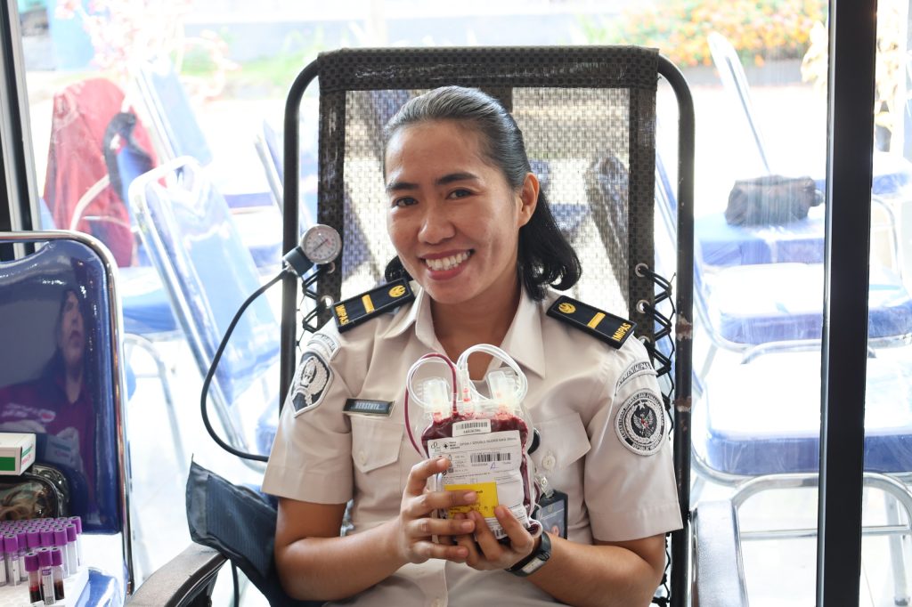 HUT RI Ke 81 Kanwil Ditjen Imigrasi NTT Adakan Donor Darah