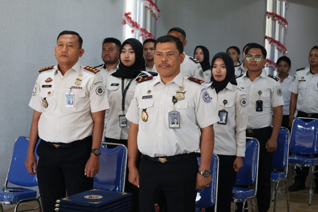 Penandatanganan Pakta Integritas Panitia Daerah Panitia Penerimaan Taruna Taruni